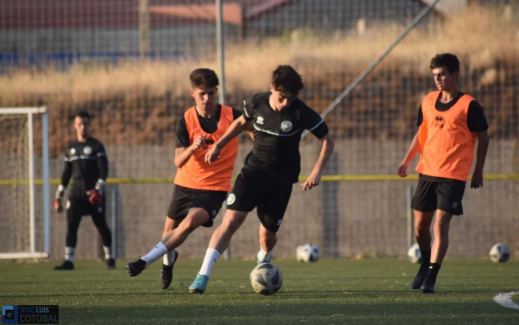 Ibai Neches ficha por Unionistas