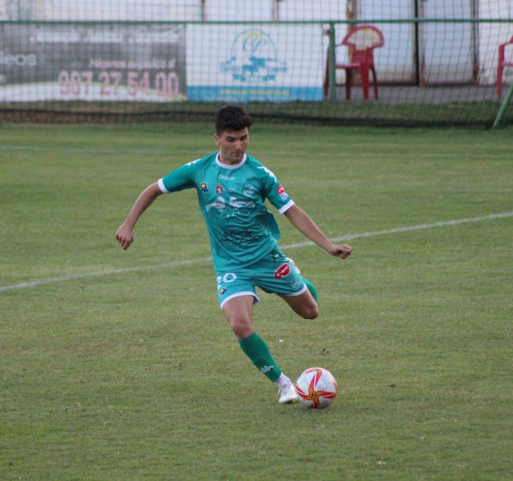 Edu - Eduardo Mendoza