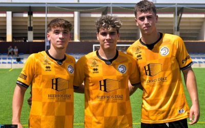 Ismael Hernando ficha por Unionistas CF y afronta su primera temporada como sénior en 3ª RFEF